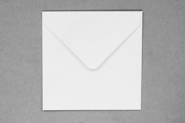 Kvadratiska kuvert 130x130 mm, vita