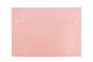 Kuvert DIN C6 självhäftande, pärlemorrosa