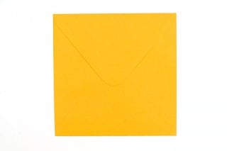 Kvadratiska kuvert 155x155 mm, djupt gula